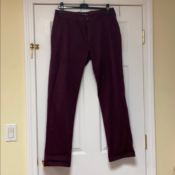 JCrew Mercantile men’s flex straight chinos